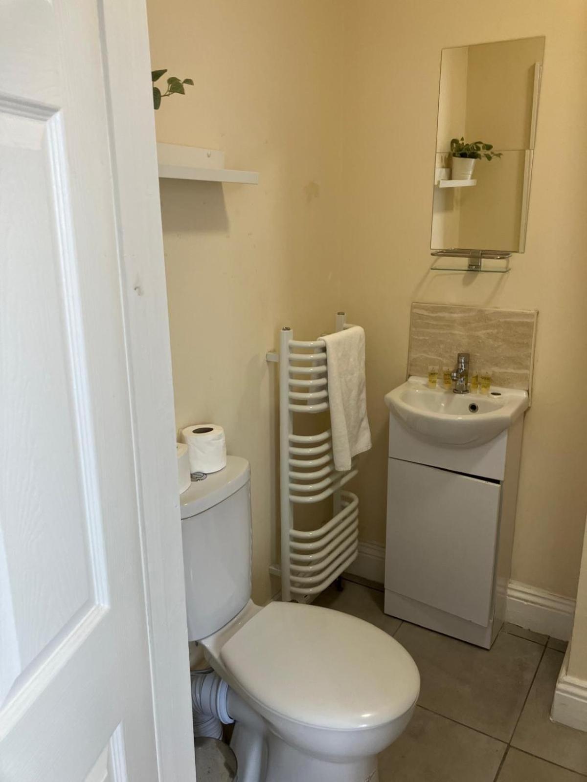 Specious Studio Flats London Bagian luar foto