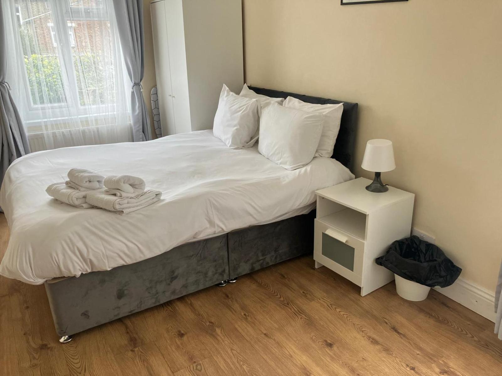 Specious Studio Flats London Bagian luar foto