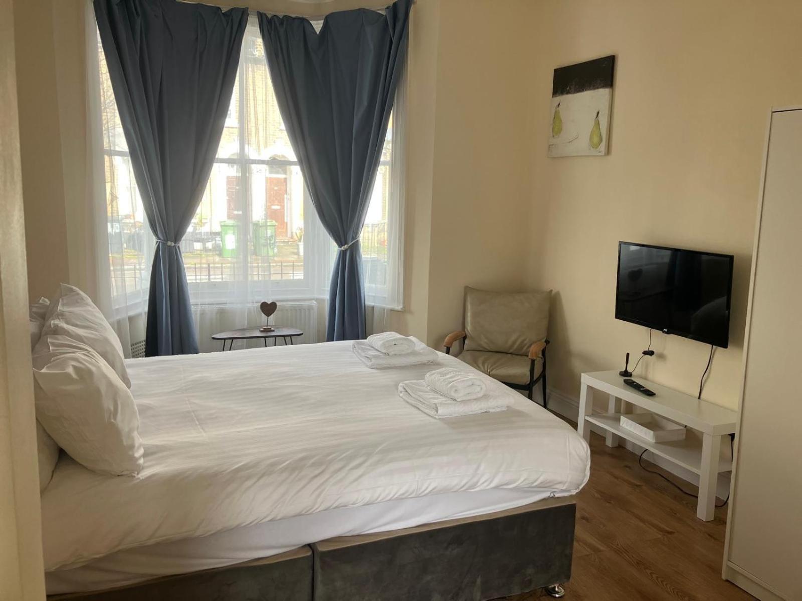 Specious Studio Flats London Bagian luar foto
